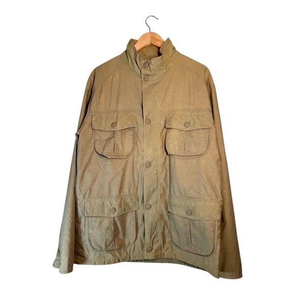 Barbour Super Lightweight Waterproof Utility Jacket in Weathered Olive - Picture 9 of 9